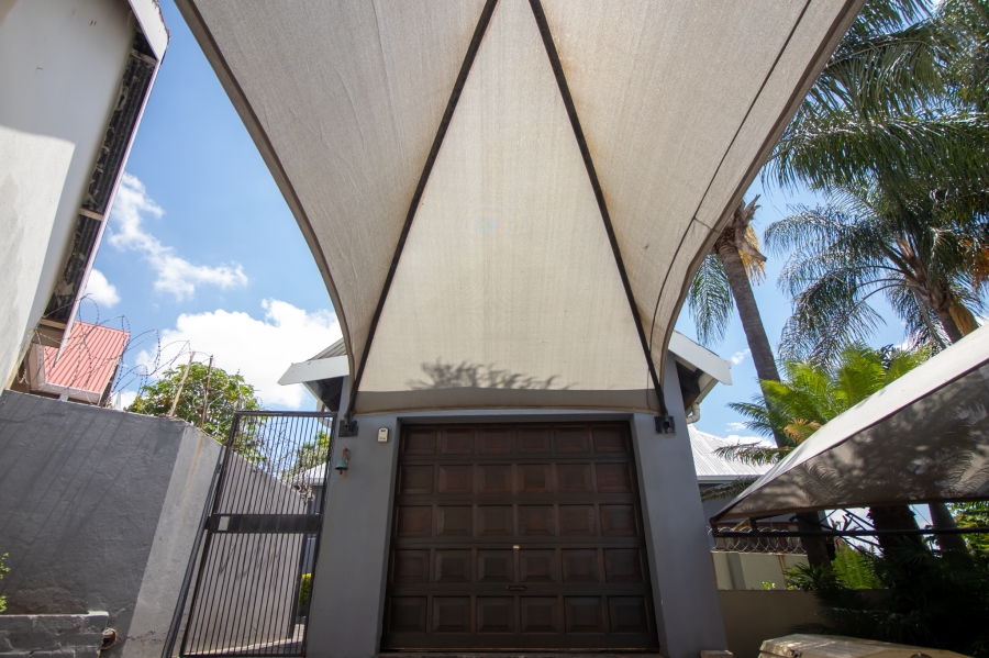 To Let 3 Bedroom Property for Rent in Geelhoutpark North West